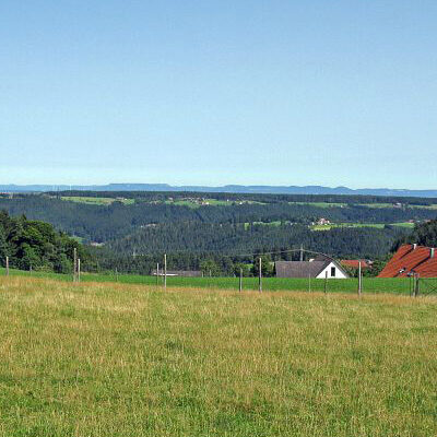 Purpen, Blick auf Tischneck und Schwäbische Alb